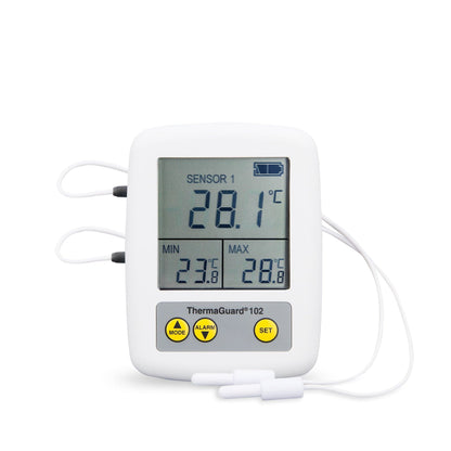 Le ThermaGuard pour réfrigérateur / congélateur de Thermomètre.fr est un thermomètre numérique affichant une température de 28,1°C, avec des lectures minimale et maximale de 23,6°C et 28,8°C respectivement, conforme aux normes HACCP et équipé de plusieurs boutons et capteurs externes fixés. .

